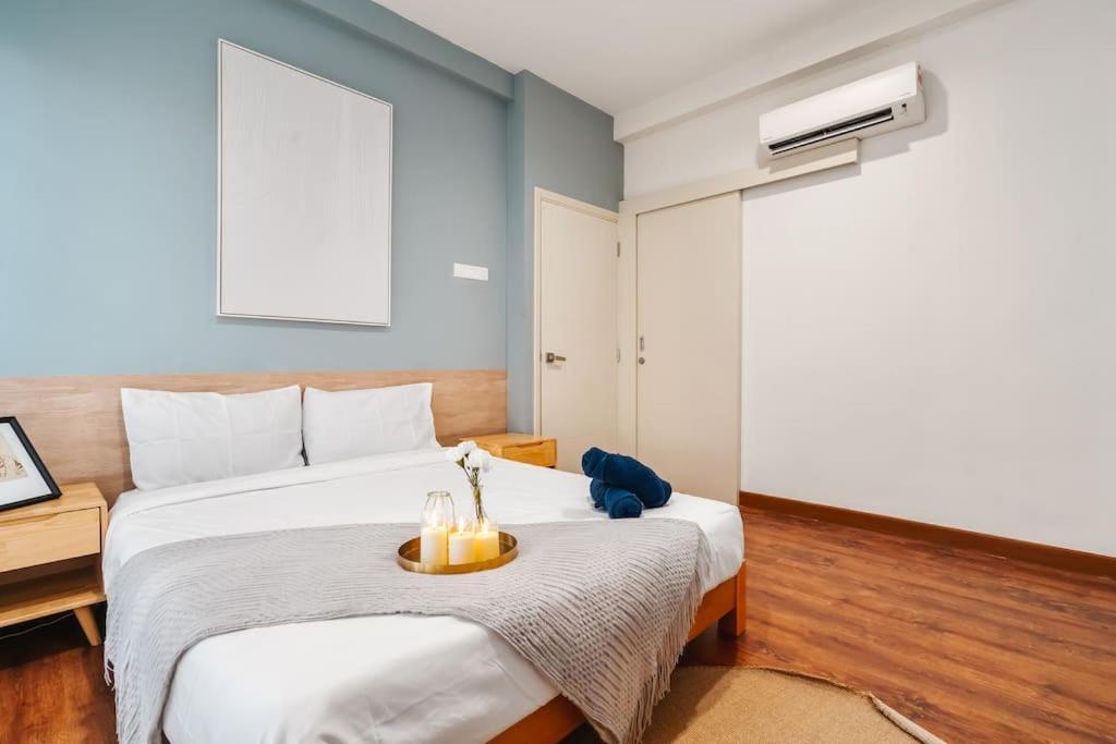 Arte Mont Kiara Netflix Muji 3rooms 6pax *