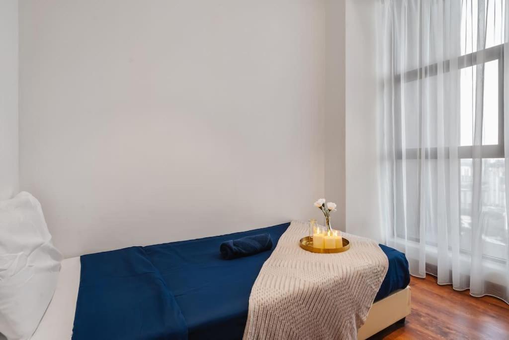 Arte Mont Kiara Netflix Muji 3rooms 6pax Pangsapuri