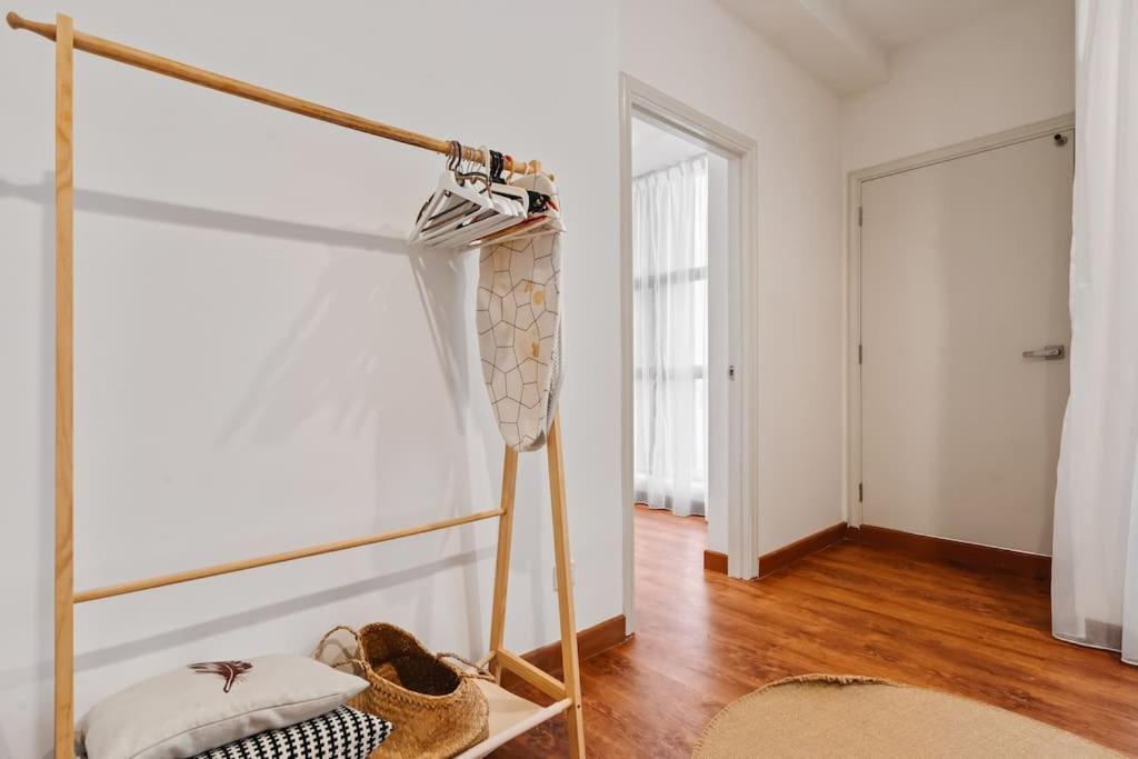 Arte Mont Kiara Netflix Muji 3rooms 6pax Pangsapuri