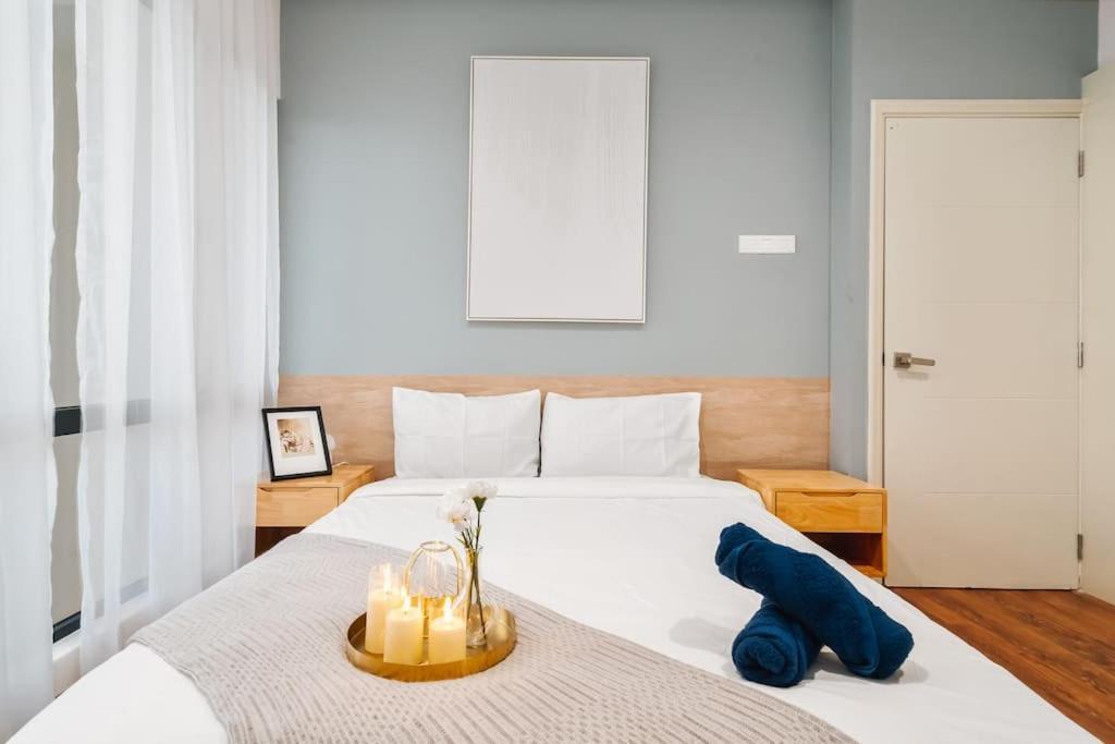 Arte Mont Kiara Netflix Muji 3rooms 6pax Kuala Lumpur