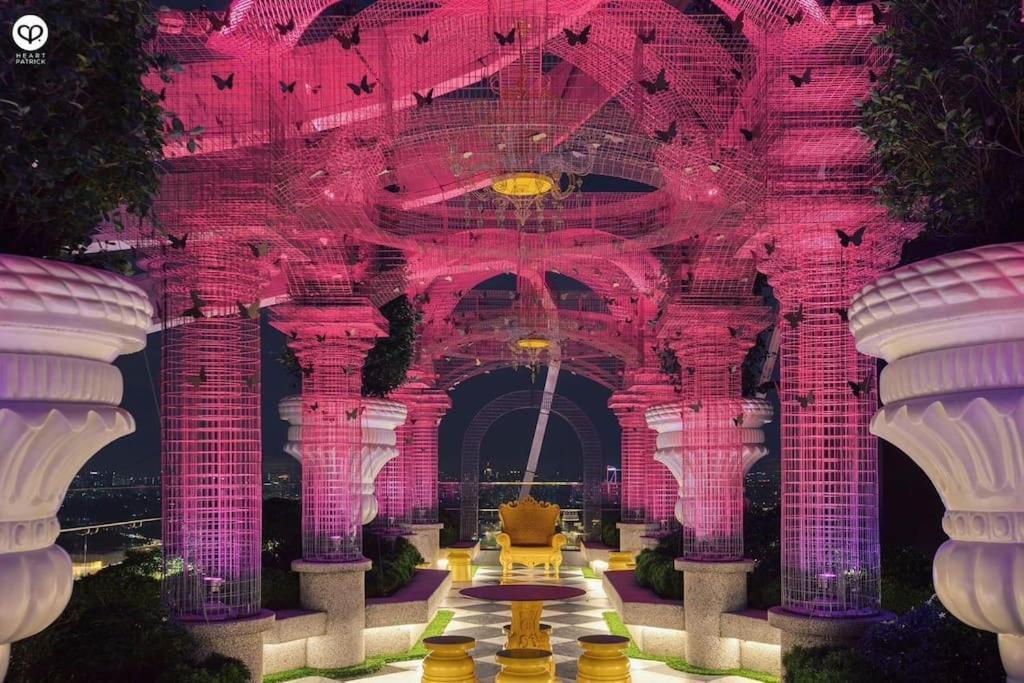 Arte Mont Kiara Netflix Muji 3rooms 6pax